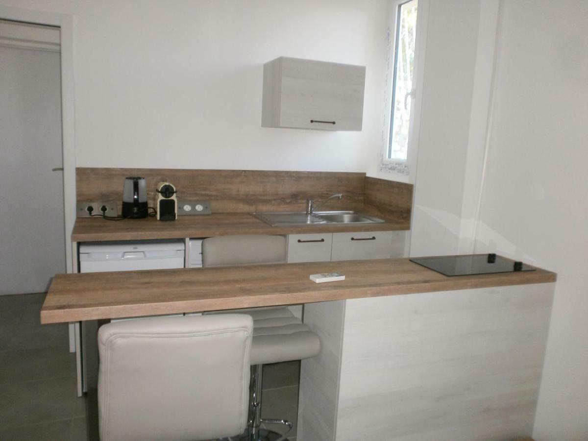 Appartement Meublé de Tourisme 2 étoiles Chemin de la Sposata à Ajaccio  Extérieur photo